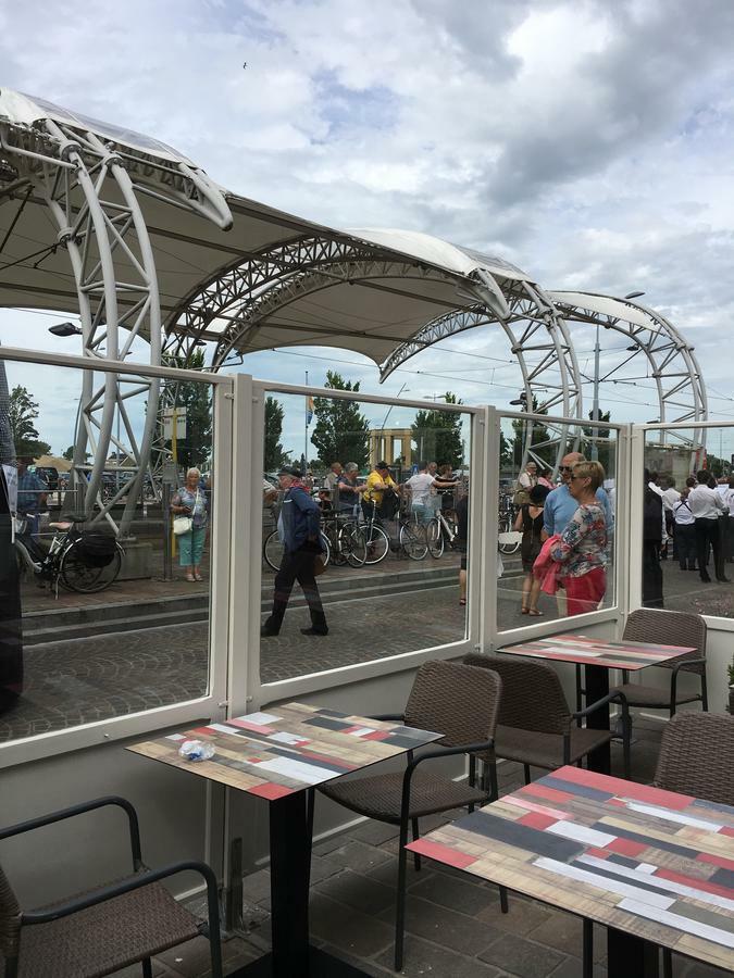 B&B Le Grand Cabaret Nieuwpoort Exteriör bild