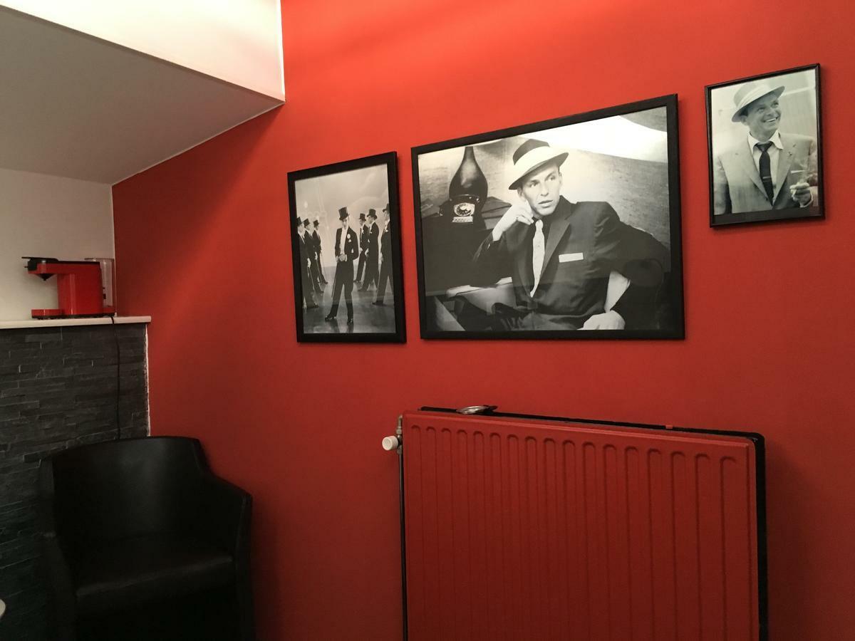 B&B Le Grand Cabaret Nieuwpoort Exteriör bild