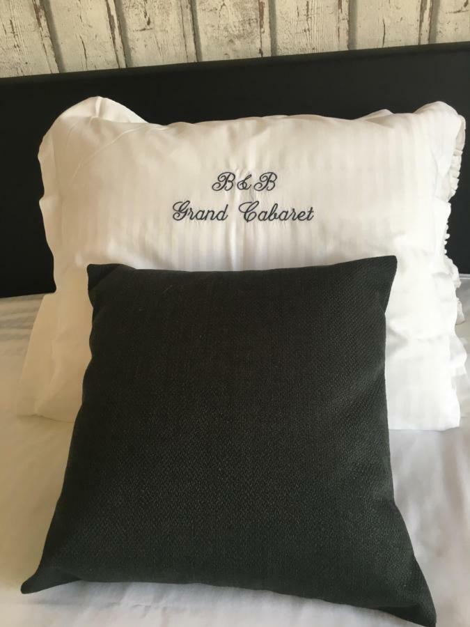 B&B Le Grand Cabaret Nieuwpoort Exteriör bild