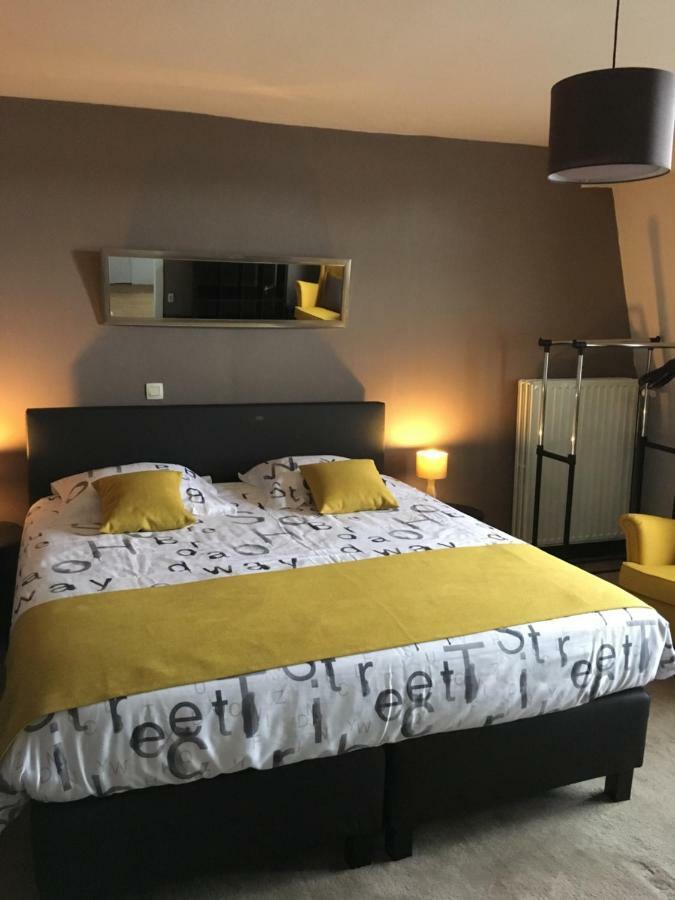 B&B Le Grand Cabaret Nieuwpoort Exteriör bild